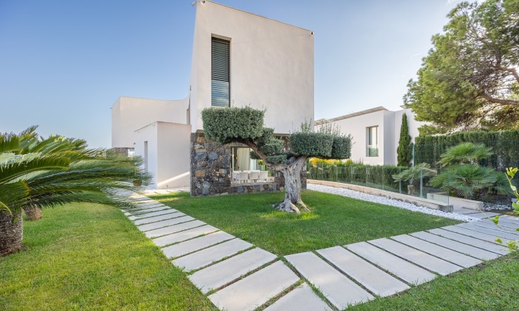 Reventa - Villa -
Finestrat - Golf Bahia