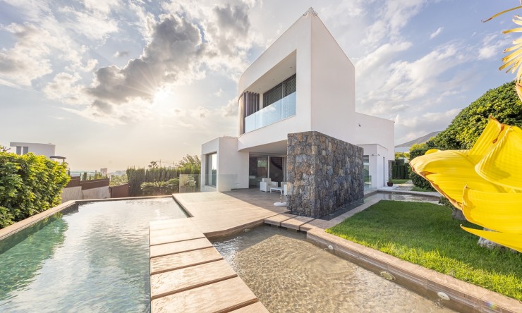 Reventa - Villa -
Finestrat - Golf Bahia