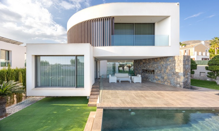 Reventa - Villa -
Finestrat - Golf Bahia