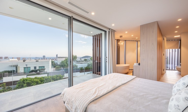 Reventa - Villa -
Finestrat - Golf Bahia