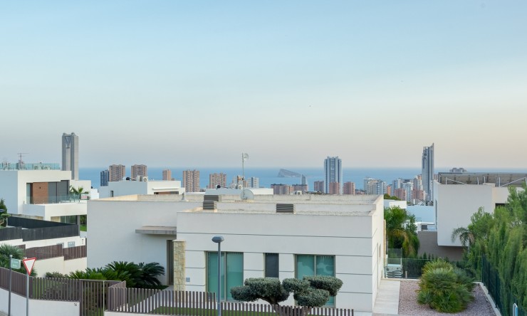 Reventa - Villa -
Finestrat - Golf Bahia