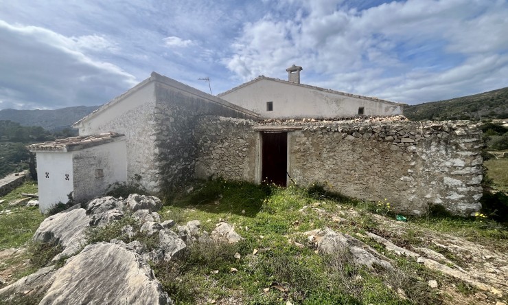 Resale - Countryhouse -
Benissa - Benissa pueblo