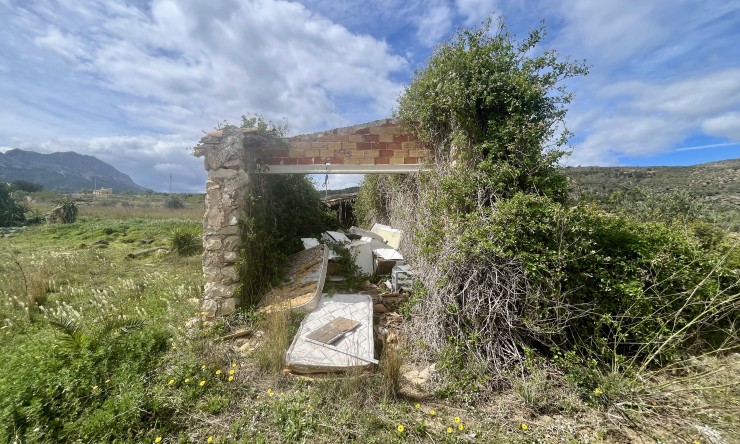 Resale - Countryhouse -
Benissa - Benissa pueblo