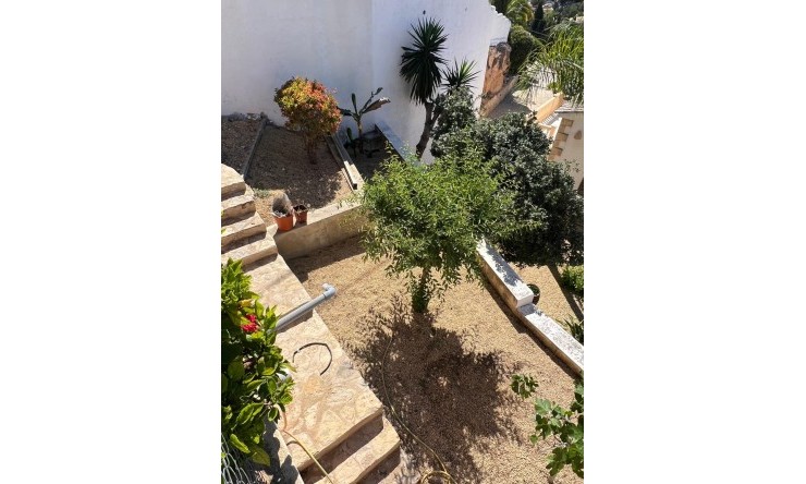 Resale - Villa -
Moraira - Pinar del Advocat - Cometa