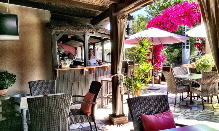 Resale - Bar / Restaurant -
Moraira - Pinar del Advocat - Cometa
