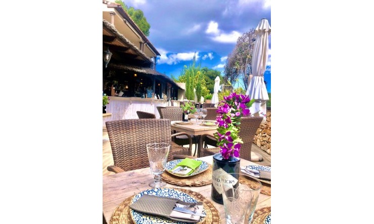 Resale - Bar / Restaurant -
Moraira - Pinar del Advocat - Cometa