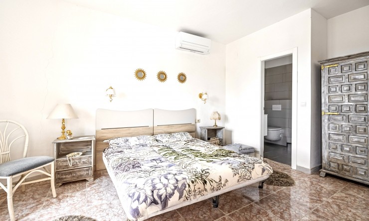 Resale - Villa -
Denia - La Pedrera - Vessanes