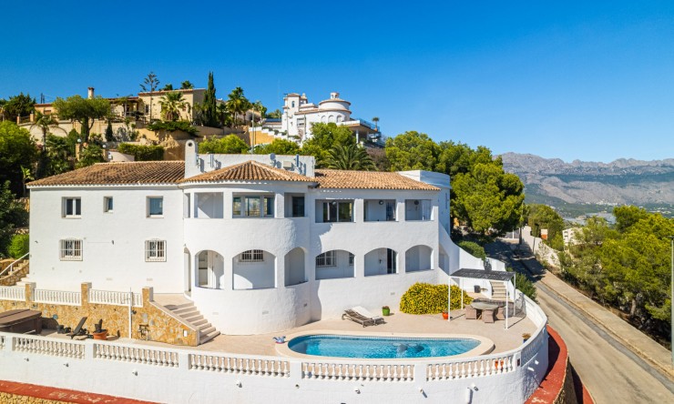 Resale - Villa -
L'Alfàs del Pi - Escandinavia - Cautivador