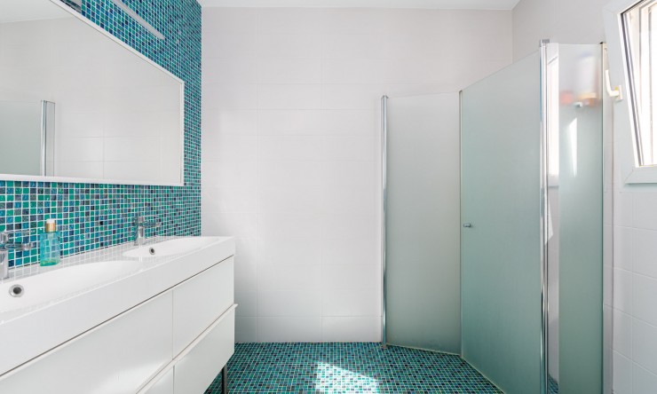 Resale - Villa -
L'Alfàs del Pi - Escandinavia - Cautivador