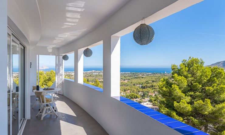 Resale - Villa -
L'Alfàs del Pi - Escandinavia - Cautivador