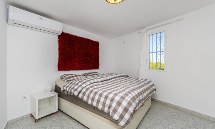 Resale - Villa -
L'Alfàs del Pi - Escandinavia - Cautivador
