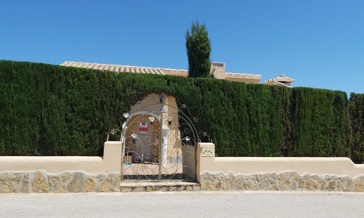 Wiederverkauf - Villa -
Benitachell / El Poble Nou de Benitatxell - Cumbre del Sol