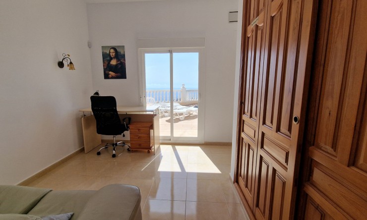 Wiederverkauf - Villa -
Benitachell / El Poble Nou de Benitatxell - Cumbre del Sol