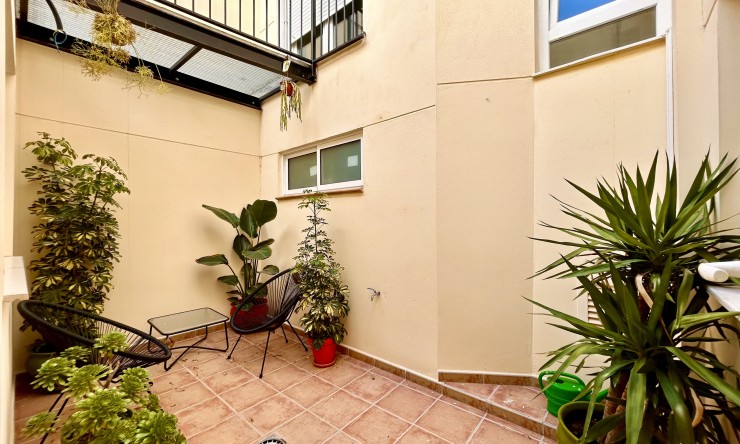Nouvelle construction - Appartement -
Alicante (Alacant)