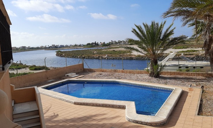 Nueva construcción  - Villa -
La Manga del Mar Menor