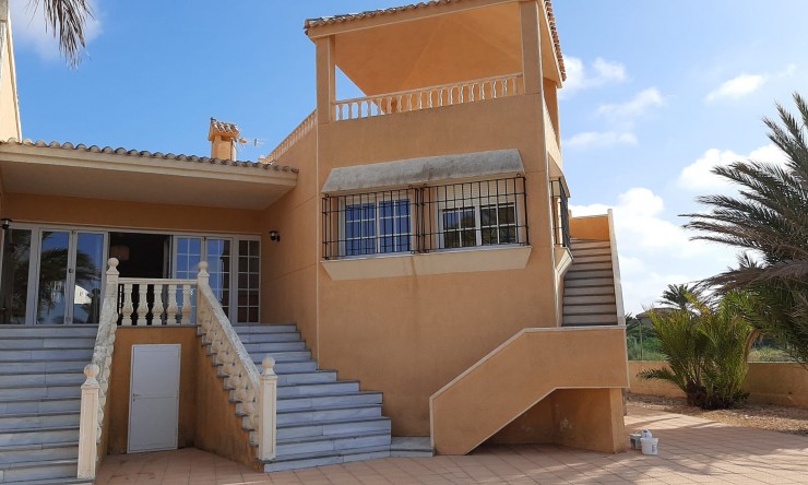 Nueva construcción  - Villa -
La Manga del Mar Menor
