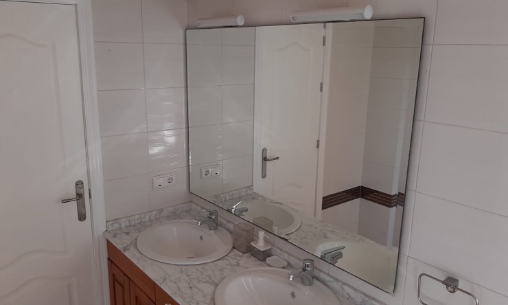 Nueva construcción  - Villa -
La Manga del Mar Menor