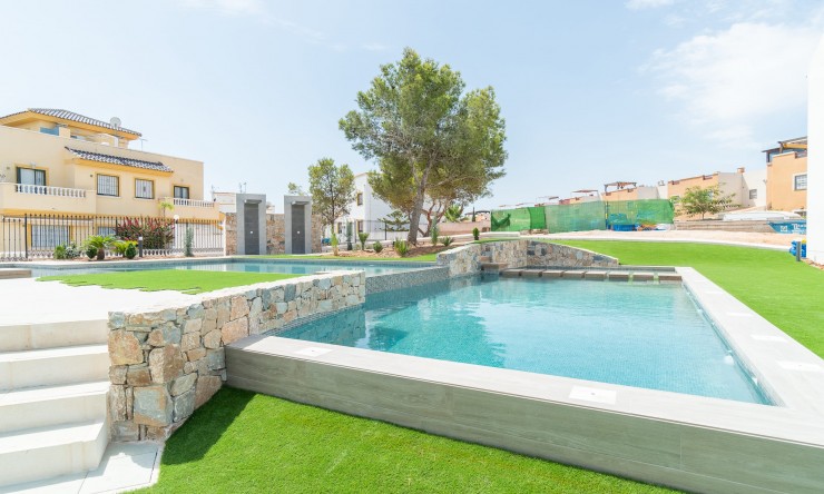 Neue Gebäude - Bungalow -
Torrevieja