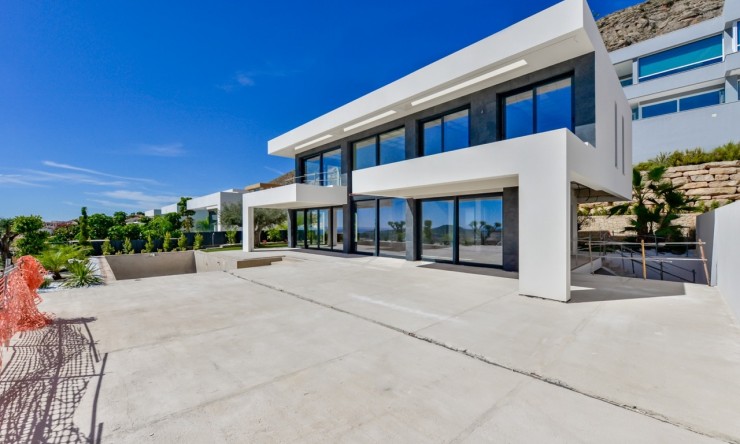 Nueva construcción  - Villa -
Finestrat