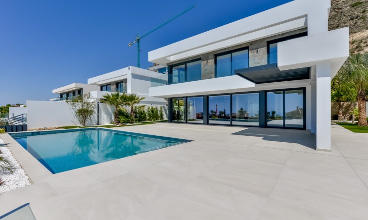 Nueva construcción  - Villa -
Finestrat