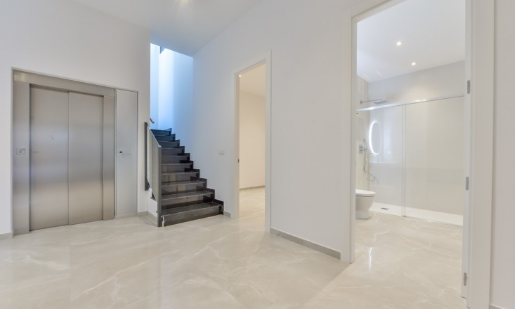 Nueva construcción  - Villa -
Finestrat