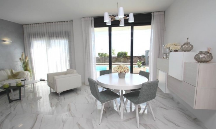 Nueva construcción  - Villa -
San Miguel de Salinas
