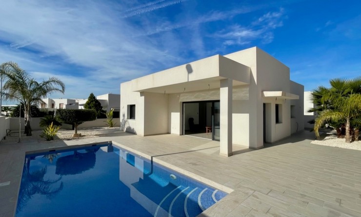 Nueva construcción  - Villa -
Rafal