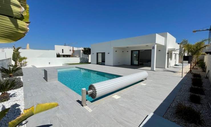 Nueva construcción  - Villa -
Rafal