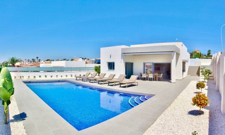 Nueva construcción  - Villa -
Rafal