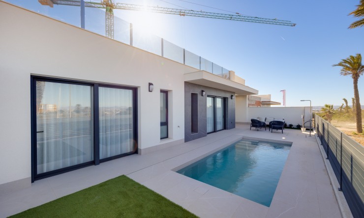 Nowe budownictwo - Willa -
Torrevieja