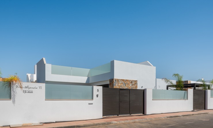 Neue Gebäude - Villa -
Los Alcazares