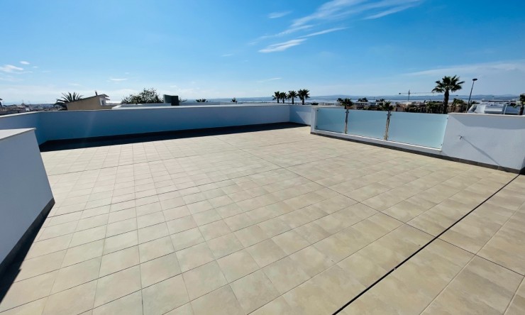 Neue Gebäude - Villa -
Torrevieja