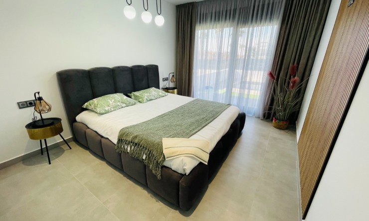 Neue Gebäude - Villa -
Torrevieja