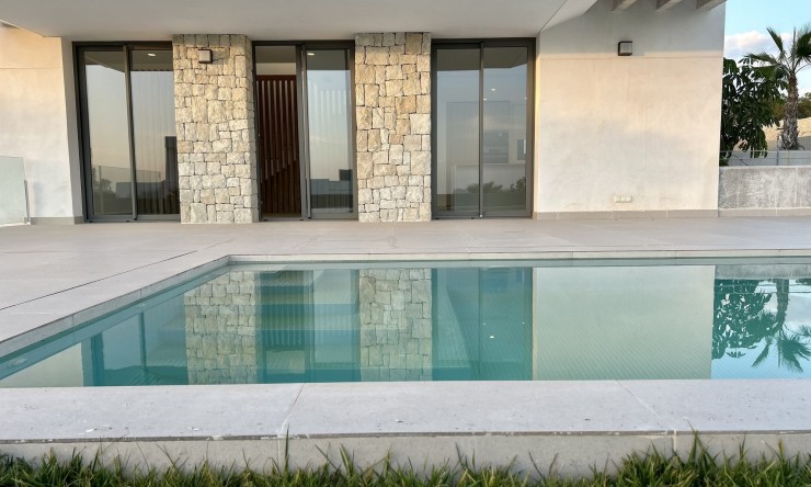 Nueva construcción  - Villa -
Finestrat