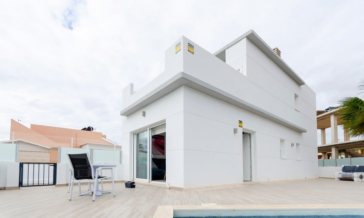Nouvelle construction - Villa -
Torrevieja