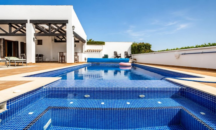 Wiederverkauf - Villa -
Murcia - El Valle Golf Resort