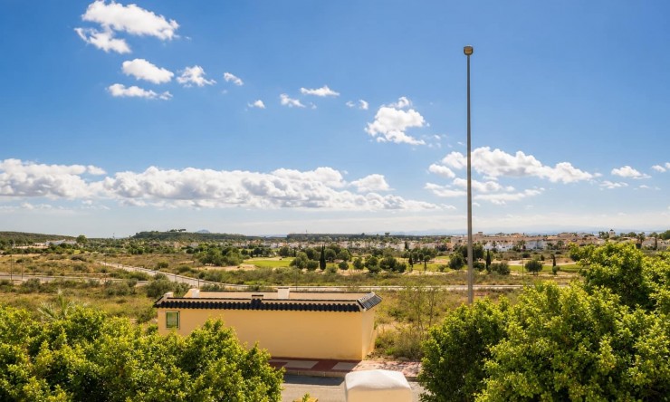 Resale - Apartment -
Altaona Golf and Country Club