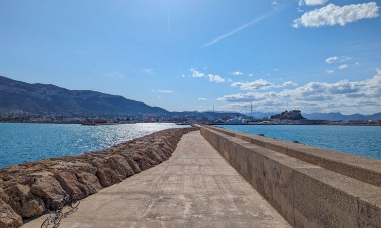 Reventa - Villa -
Denia - Las Rotas
