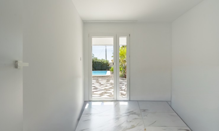 Reventa - Villa -
Calpe - Partida Enchinent