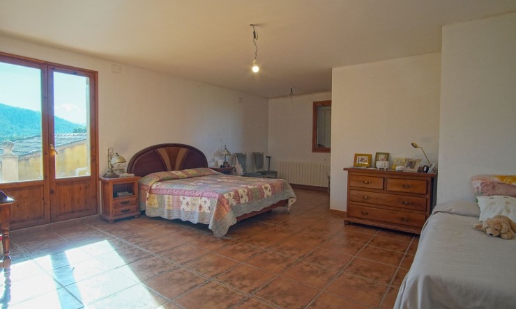 Resale - Villa -
Pedreguer