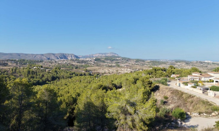 Resale - Plot -
Moraira - Benimeit