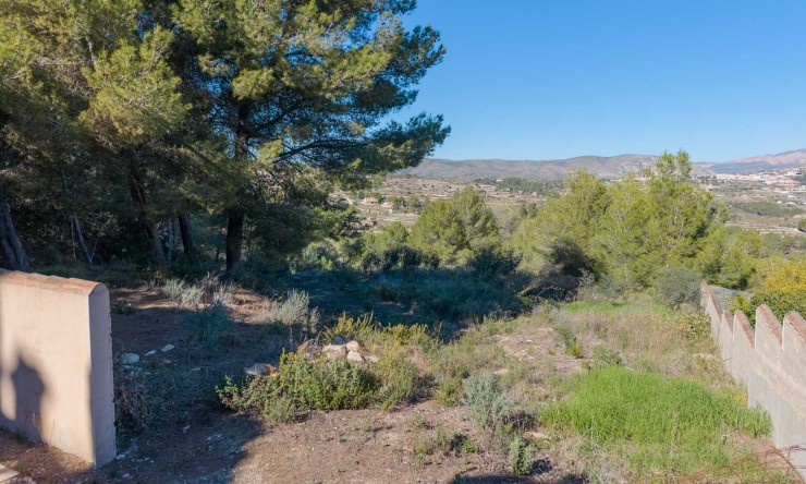 Resale - Plot -
Moraira - Benimeit