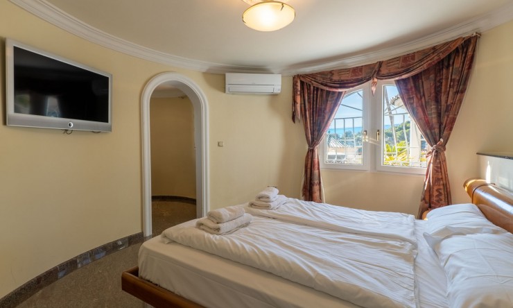 Reventa - Villa -
Benissa - Fanadix