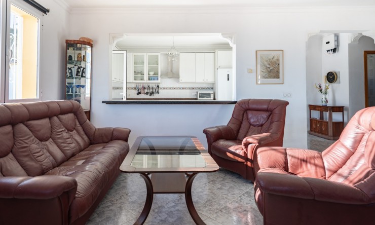 Reventa - Villa -
Calpe - Partida Les Cucarres