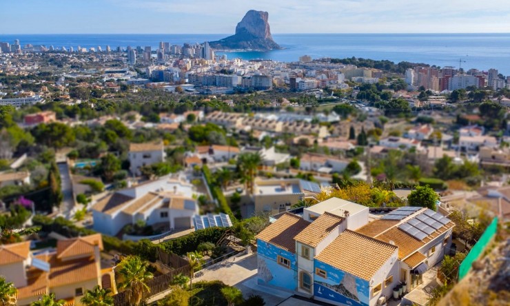 Rynek Wtórny - Willa -
Calpe - Partida Les Cucarres