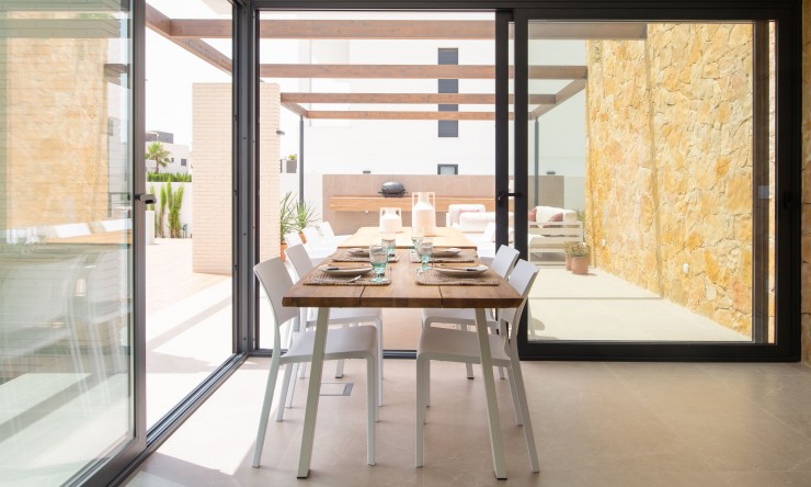 Neue Gebäude - Villa -
Dehesa de Campoamor