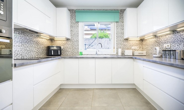 Reventa - Villa -
Lo Santiago,
