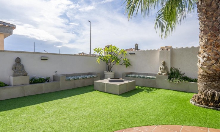 Reventa - Villa -
Lo Santiago,