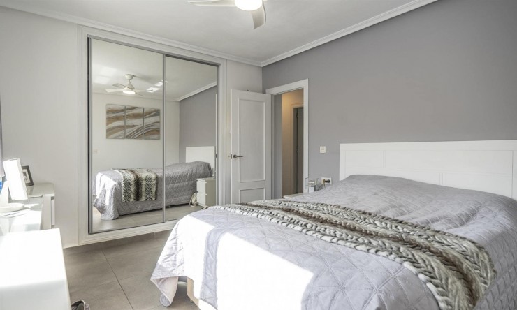 Reventa - Villa -
Lo Santiago,