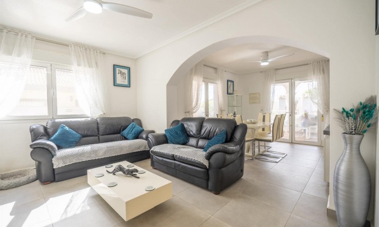 Reventa - Villa -
Lo Santiago,
